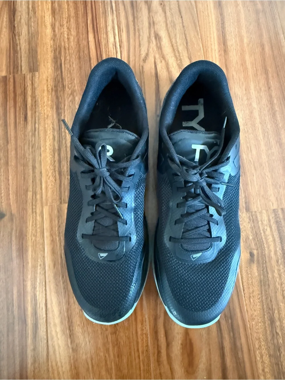 Men's Black Athletic Shoes - TYR